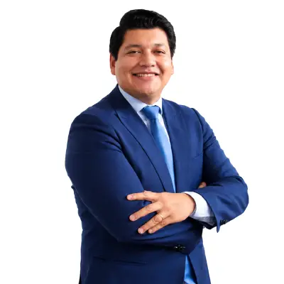 Abg. Víctor Farinango Salazar